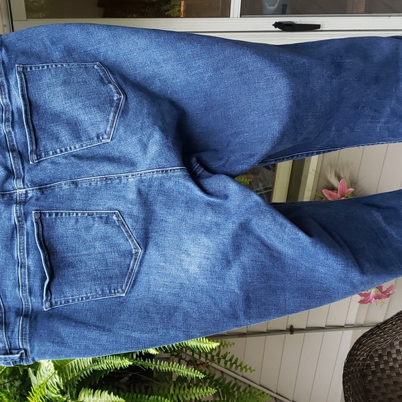 Torrid womans jeans - Picture 4 of 6